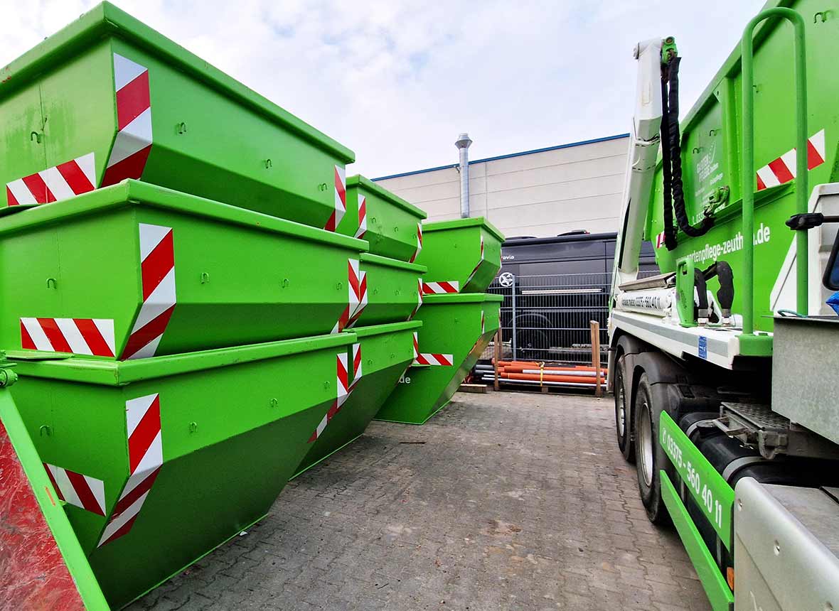 GZA Absetzcontainer für Gartenabfall und Bauschutt
